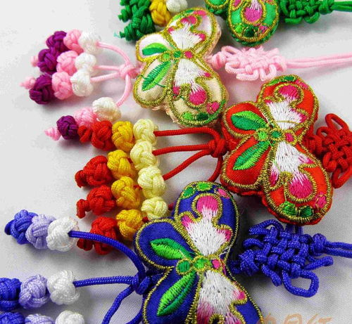 熱銷(xiāo)外事出國(guó)禮品 精美雙面刺繡蝴蝶香包香囊香袋荷包全解析